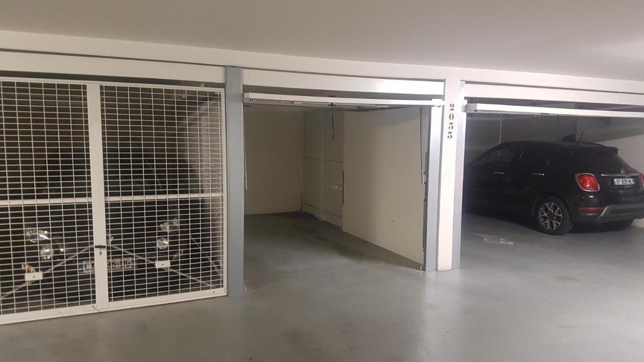 Lyon Confluence - Duplex Au Calme Avec Parking Prive En Option Apartment Екстериор снимка